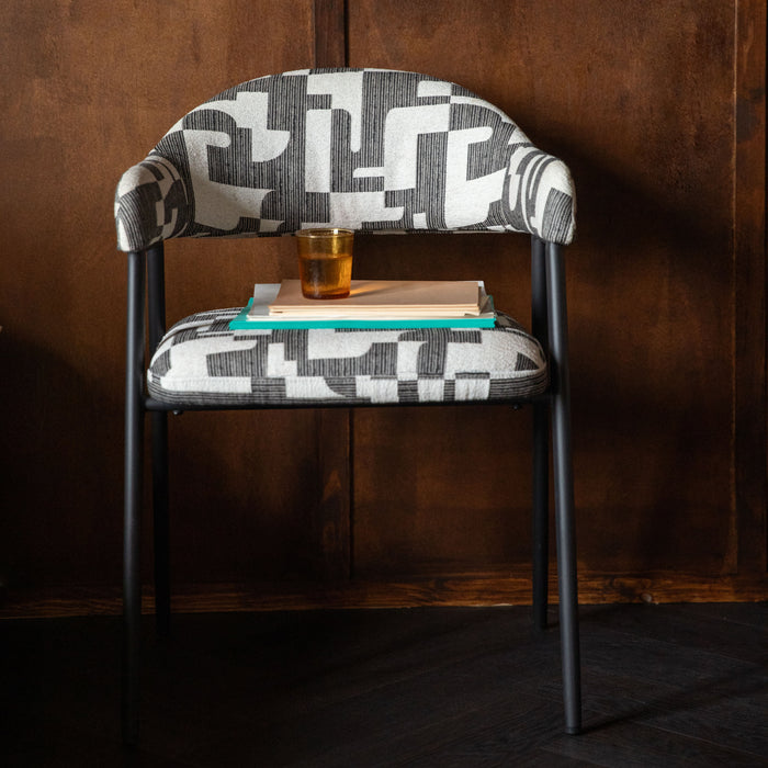 327837-x01-202501302222-A.jpg (9882535)