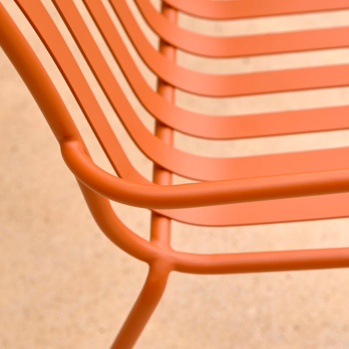 Tikamoon - Tuinbank Gaby 2-zitsbank van oranje metaal