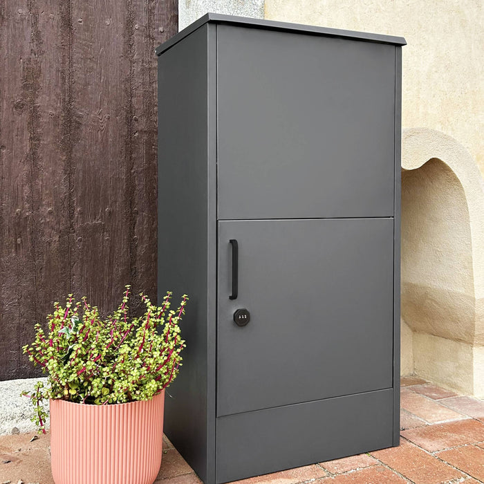 sweeek - Pakketbrievenbus 56 cm van gegalvaniseerd staal met slot