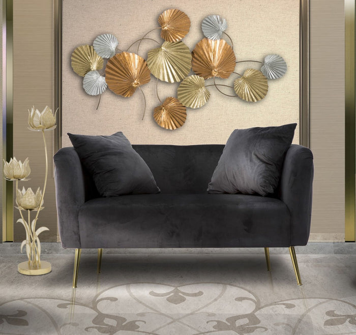 Mauro Ferretti Bucarest Bank van zwarte stof met gouden poten