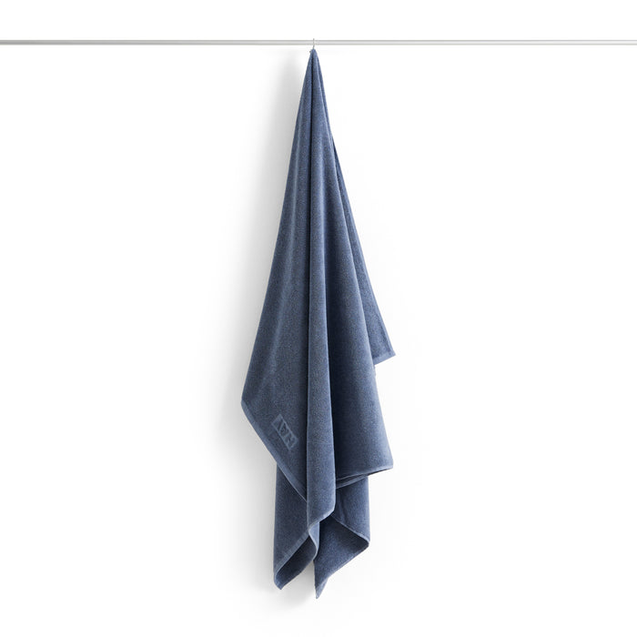 HAY Mono Handdoek L 150 x B 100 cm - Staal Blauw