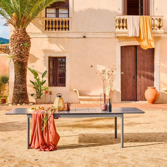 sweeek - Uitschuifbare tuintafel van aluminium, 8 personen