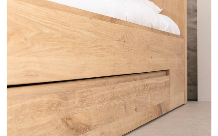 Goossens Bedframe Bibi - 140 x 210 - Eiken naturel - Hout
