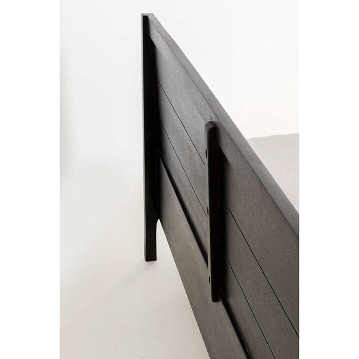 Bed Brooklyn walnoot Kare Design