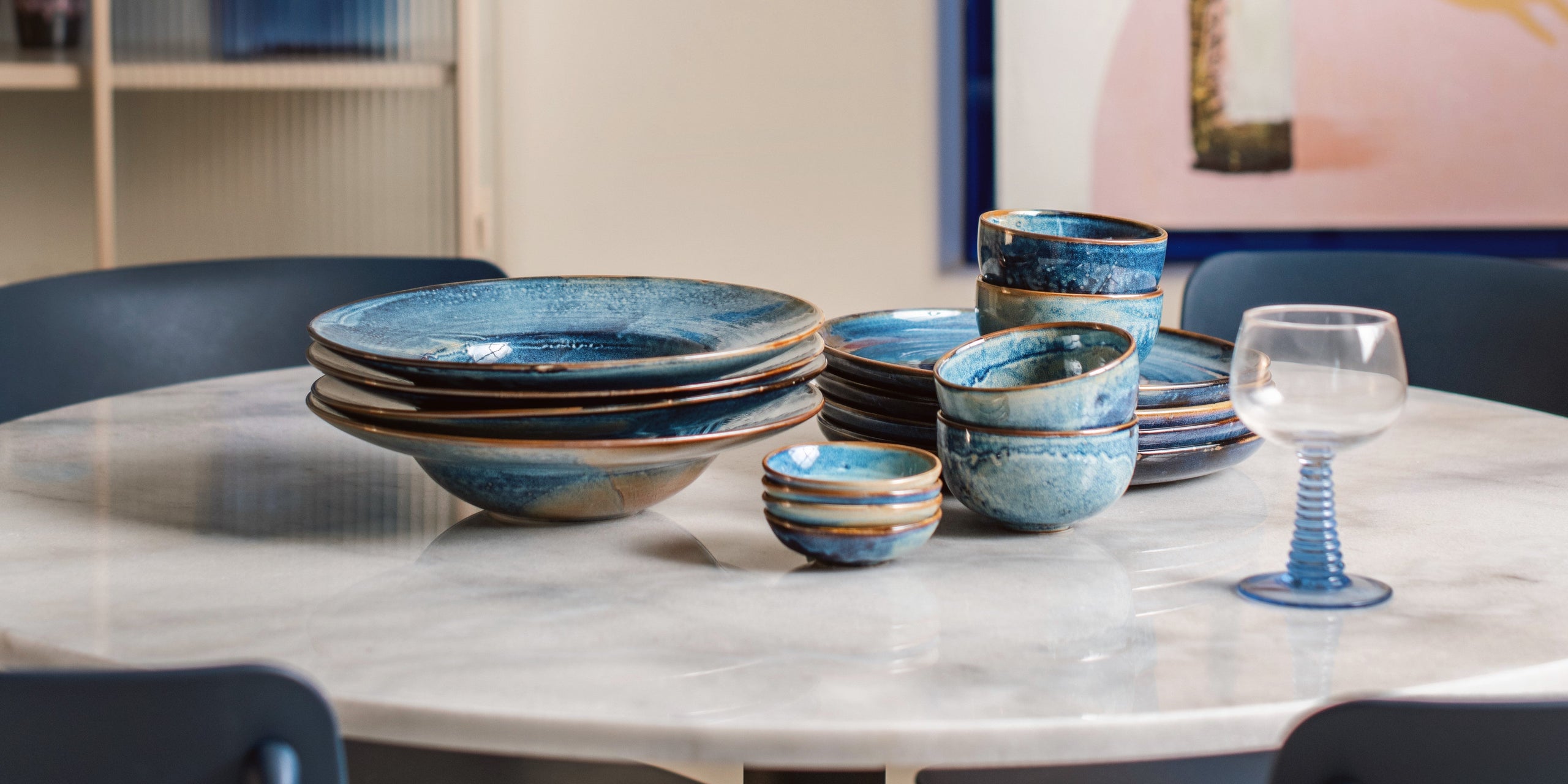 Je huis inrichten on a budget: serviessets onder de € 50