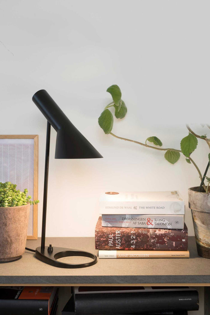 Louis Poulsen AJ mini tafellamp Pale petroleum