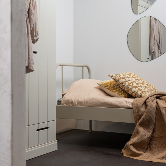 WOOOD Mata 1-Persoonsbed - Metaal - Zand - 90x208x95