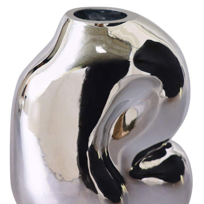 328606-x03-202503261031-A.jpg (10185894) 