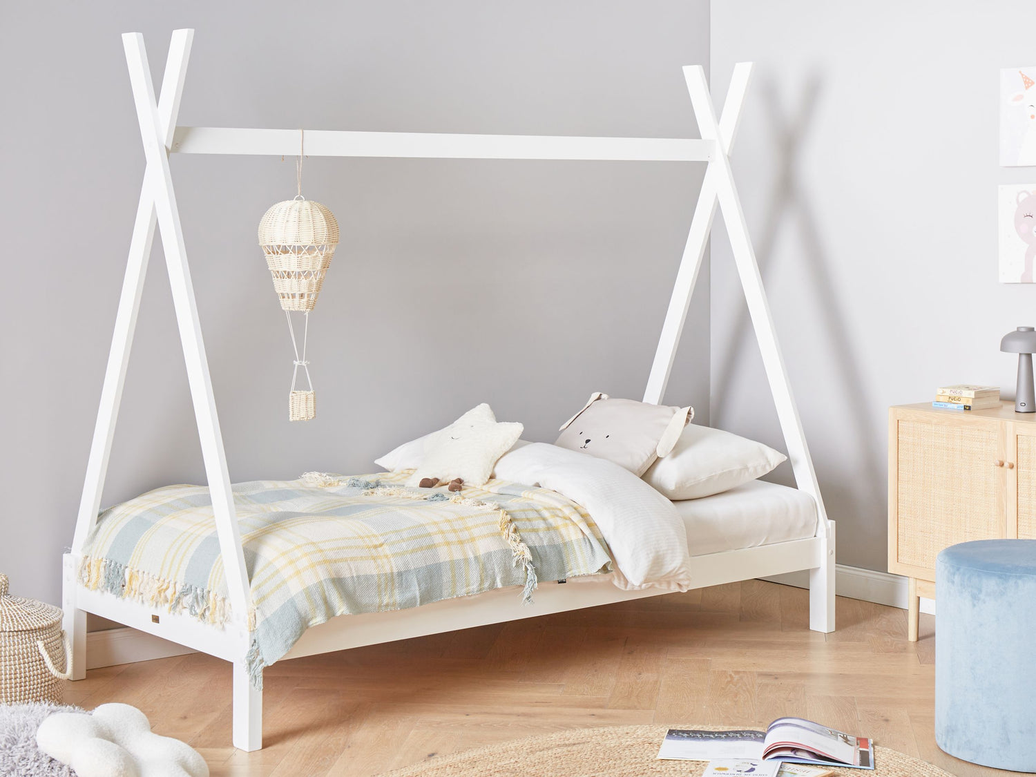 Beliani - DEVAY - Kinderbed - Wit - 90 x 200 cm - Grenenhout