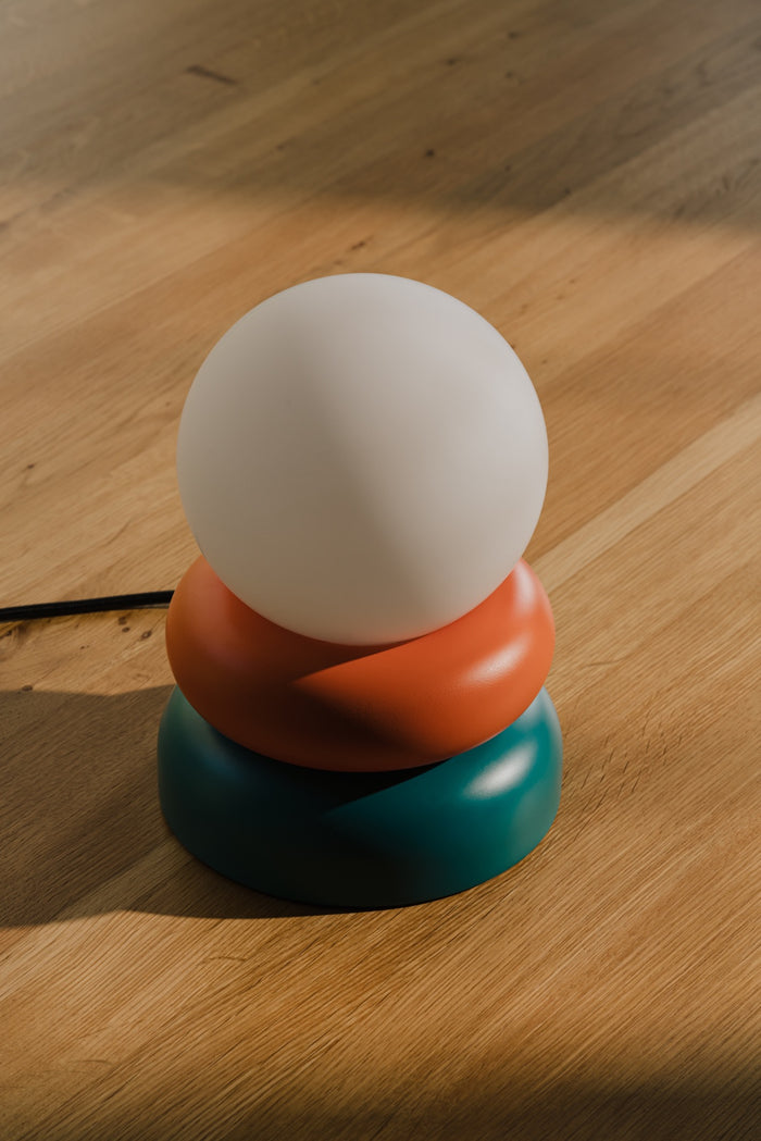 noo.ma OTEM Tafellamp - Orange Peel & Deep Turquoise