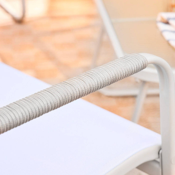 sweeek - Stalen tuinstel, 4 plaatsen