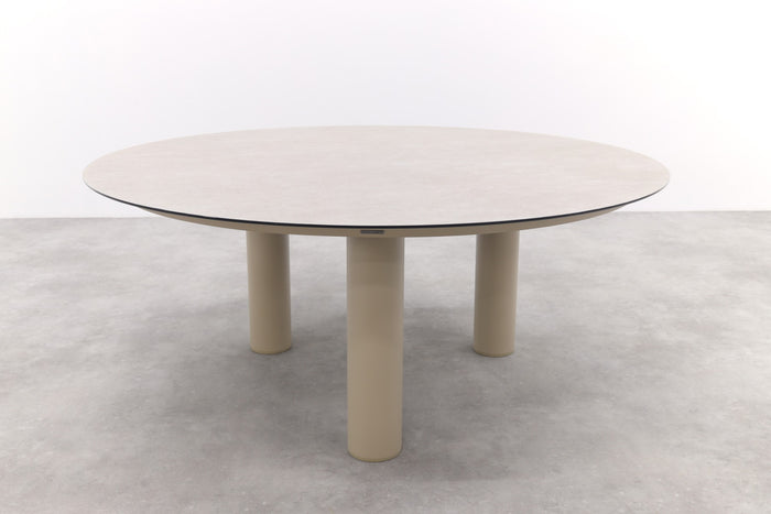 Taste Donato low dining tuintafel Ø160 cm. - Latte