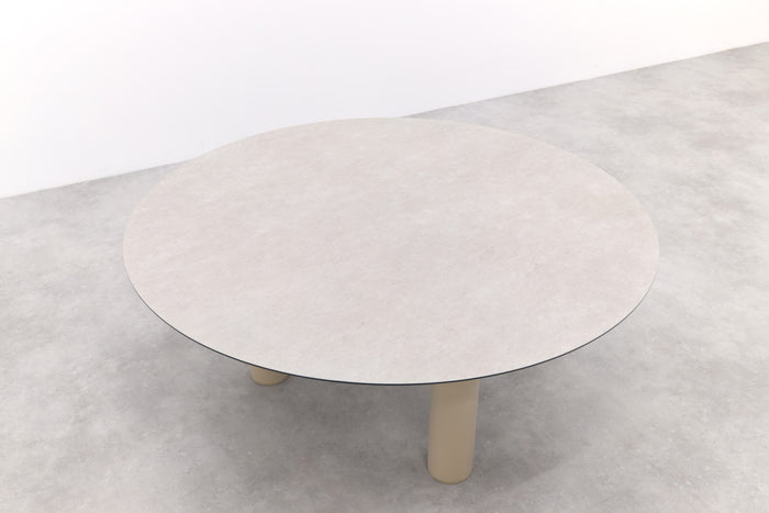 Taste Donato low dining tuintafel Ø160 cm. - Latte