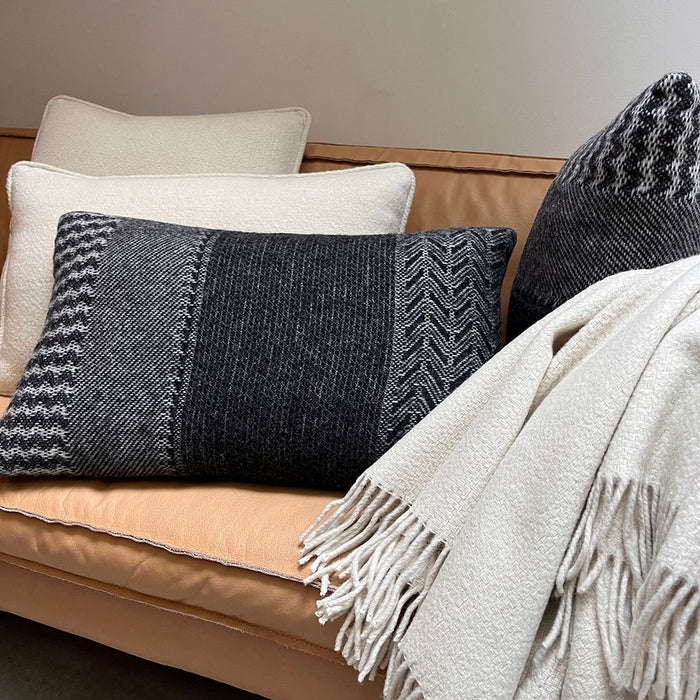 323347-x03.jpg (10321330) 