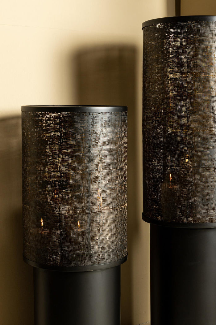 PTMD Jarne Windlicht - 26x26x70 cm - Ijzer - Zwart