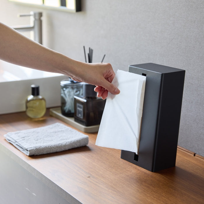 Yamazaki Vertical Tissuebox - Tower - Zwart