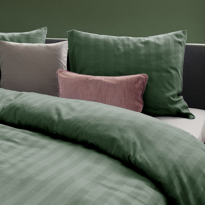 Eleganzzz Dekbedovertrek Hotel Kwaliteit Satijn Streep olive green