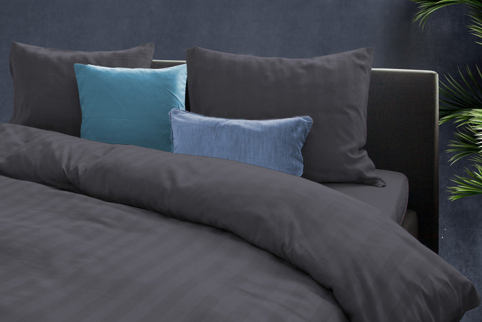 Eleganzzz Dekbedovertrek Hotel Kwaliteit Satijn Streep antraciet