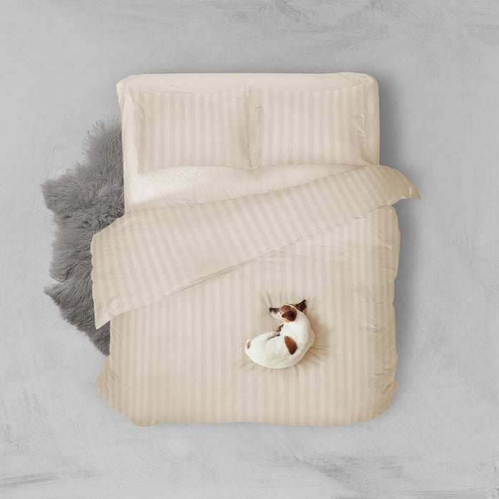 Eleganzzz Dekbedovertrek Hotel Kwaliteit Satijn Streep ivoor