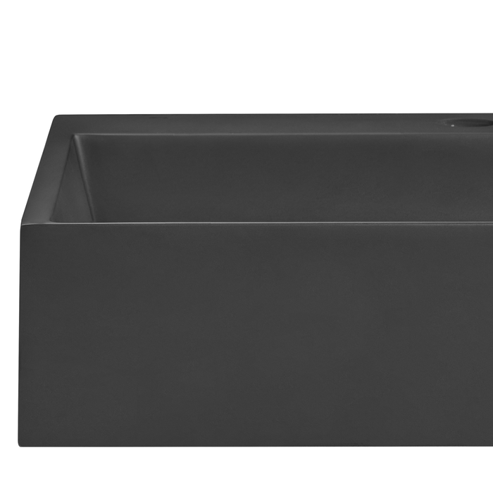 Beliani - QUENKO - Wastafel - Zwart - 120 x 46 cm - Mineraalgietwerk