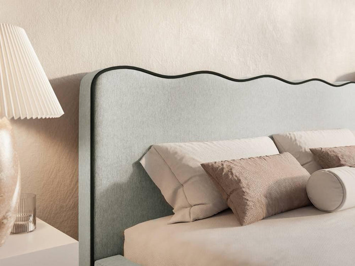 NADUVI Collection Bedframe Sova 200 x 200