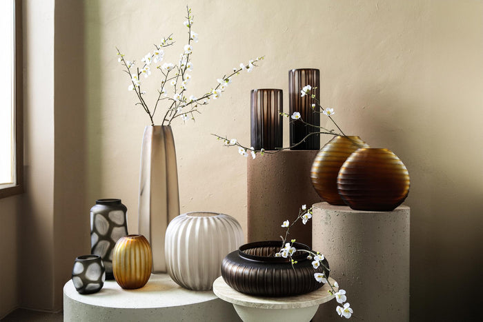 PTMD Levente Sand Carved Glass Round Vase Ribbed Low