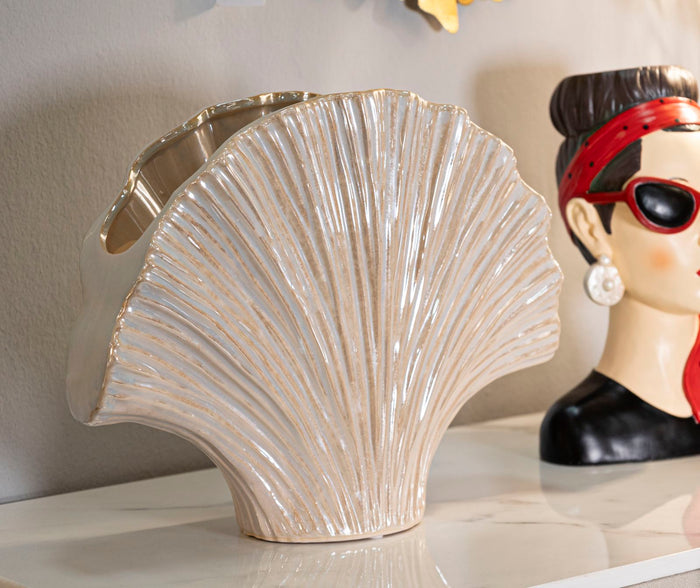 Parelmoerkleurige keramische vaas 35,5x11,5x27 cm