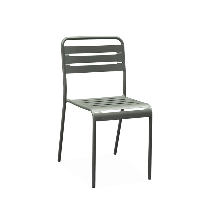 sweeek - Tuintafel hout en staal 8 stoelen 2 fauteuils