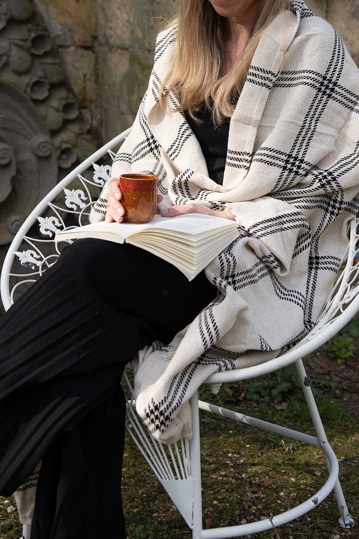 Clayre & Eef Plaid  125x150 cm Beige Zwart Katoen Ruiten Deken