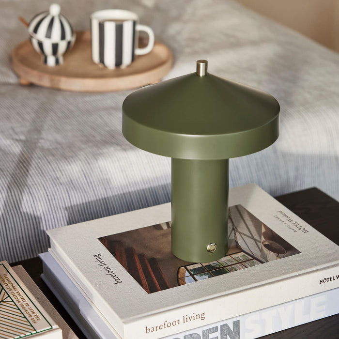 OYOY Living Hatto Tafellamp - Olijf