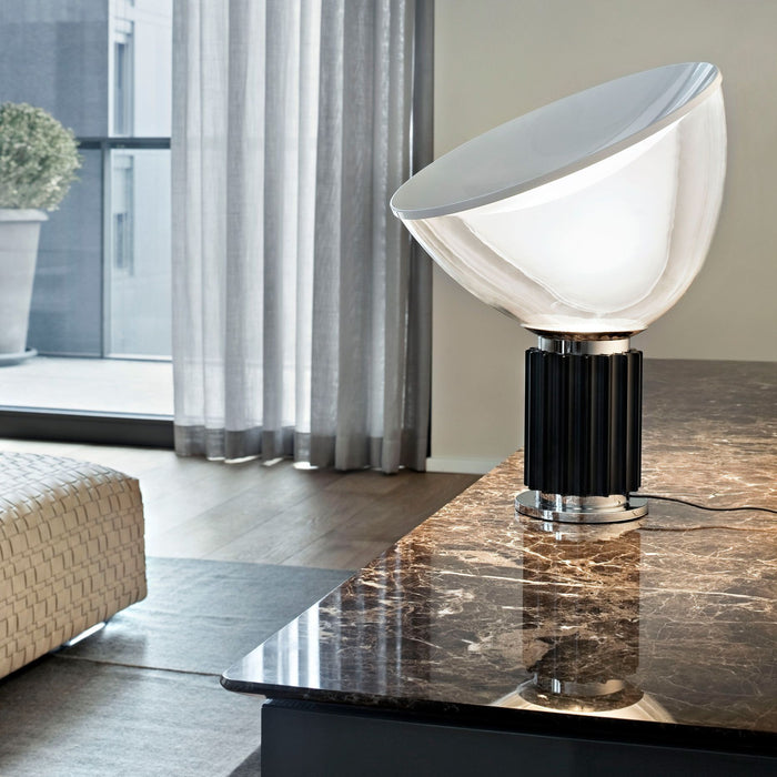 Flos Taccia tafellamp LED glas small wit