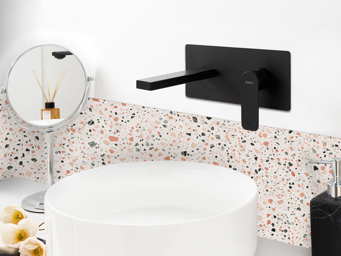 Beliani - DICHATO - Wandgemonteerde mengkraan - Zwart - Messing