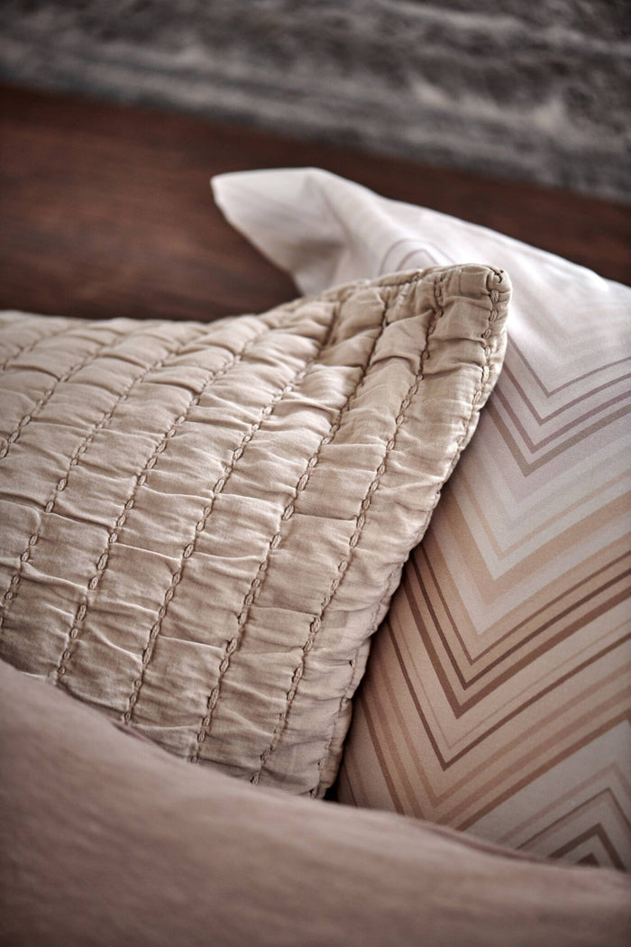 Dynamize Dekbedovertrek Taupe | Beige | Bruin | Satijnkatoen