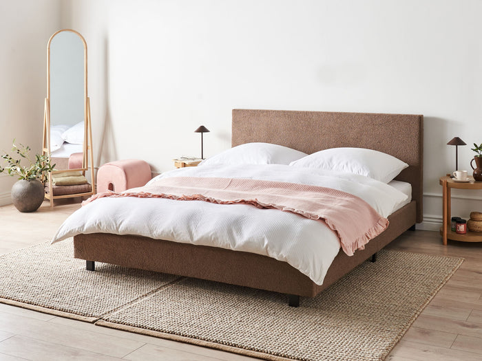 Beliani - ALBI - Tweepersoonsbed - Bruin - 160 x 200 cm - Bouclé
