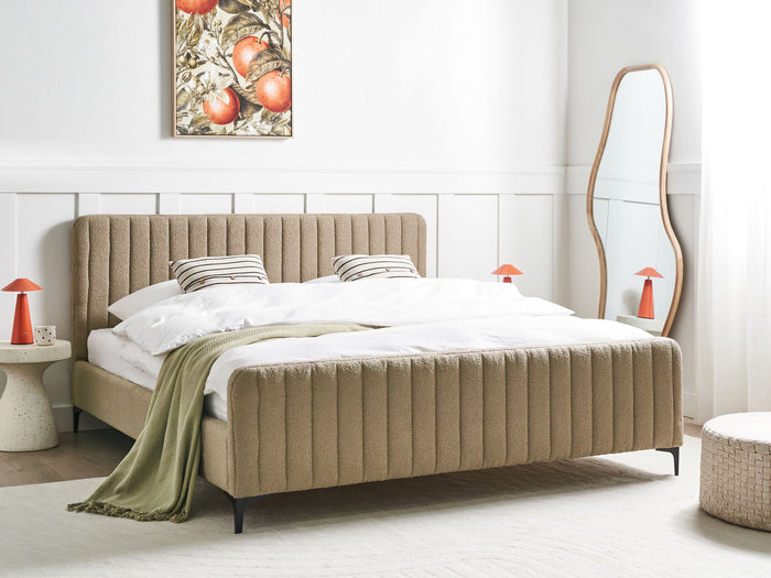 Beliani - LUNAN - Tweepersoonsbed - Taupe - 180 x 200 cm - Bouclé