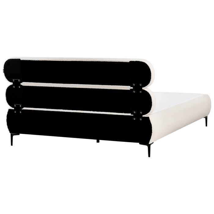 Beliani - LESSAY - Tweepersoonsbed - Off-white - 180 x 200 cm - Bouclé