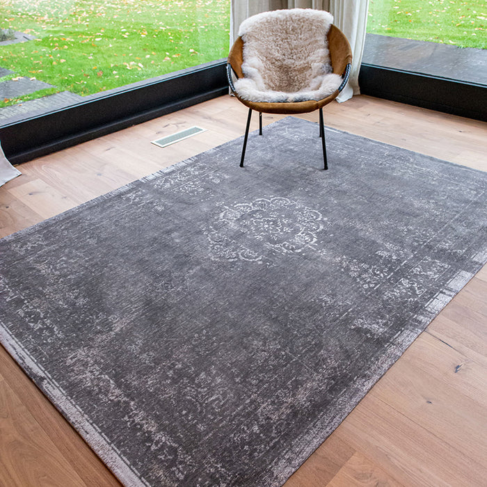 Louis de Poortere Medallion Fading World Vloerkleed 240 x 340 cm - Stone