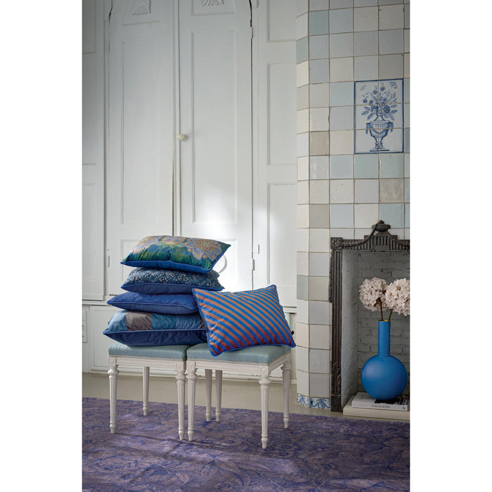 Pip Studio Sierkussen Flores Felices - Blauw - 30x50cm