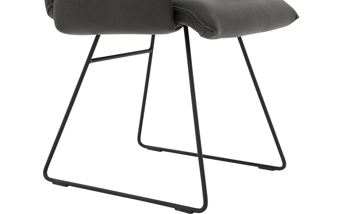 Goossens  Eetkamerstoel Nica, Gestoffeerde armleuning -  Leder met