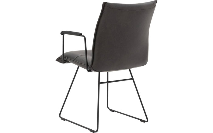 Goossens  Eetkamerstoel Nica, Armleuning met zwart houten armlegger -