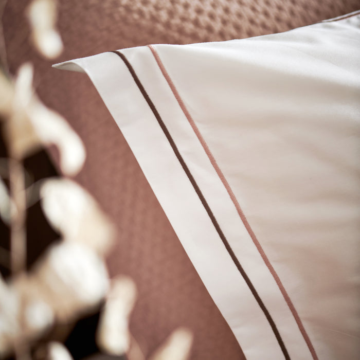 Vandyck Purity Napels Dekbedovertrek 240 x 200/200 cm - Rosewood