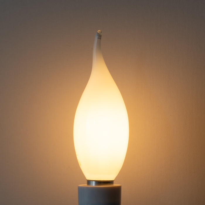 LUEDD E14 dimbare LED lamp BXS35 opaal 4W 450 lm 2200K