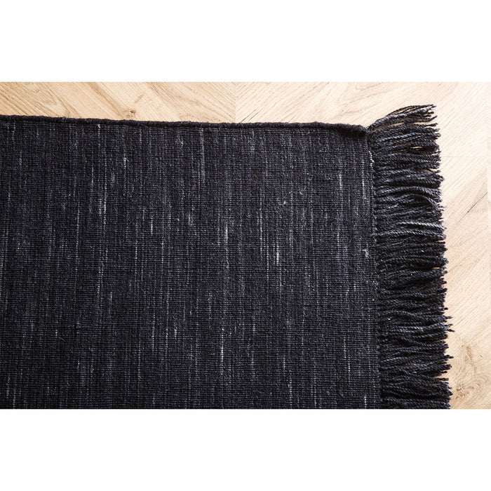 Hioshop Elton vloerkleed 350x252cm zwart.