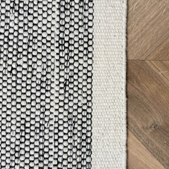 Wollen vloerkleed Taff wit|zwart - Interieur05 - 340 x 240 cm