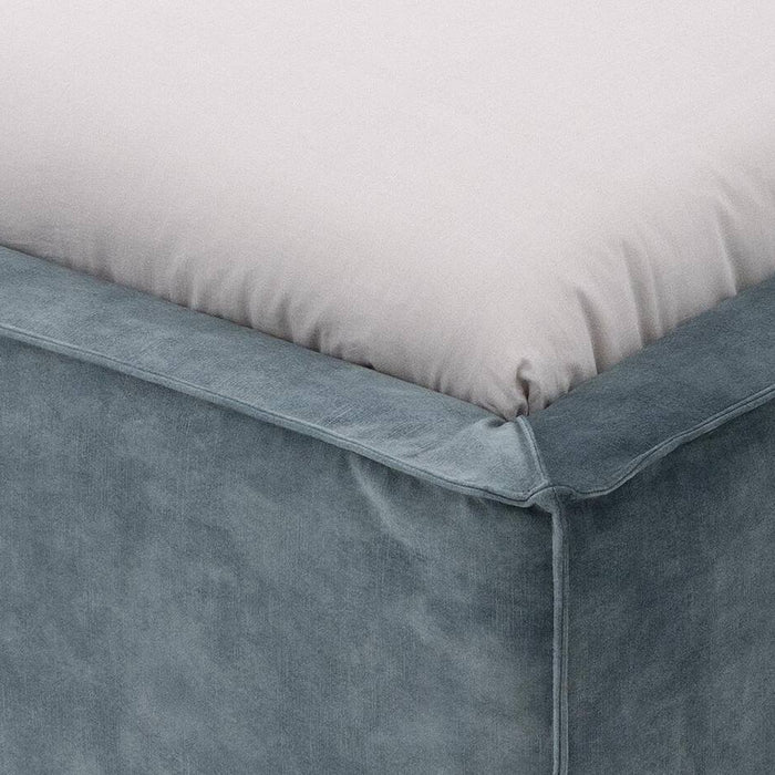 Goossens Bedframe Switch - 160 x 220 - Adore 158 niagara - Fluweel