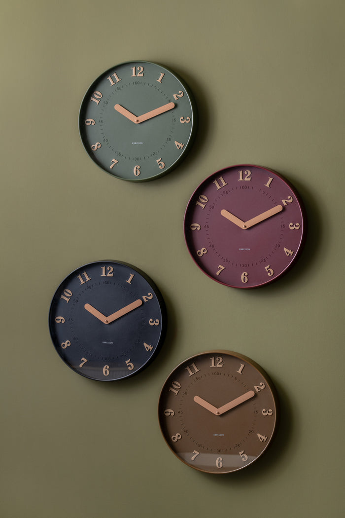 Karlsson - Wall Clock Amena
