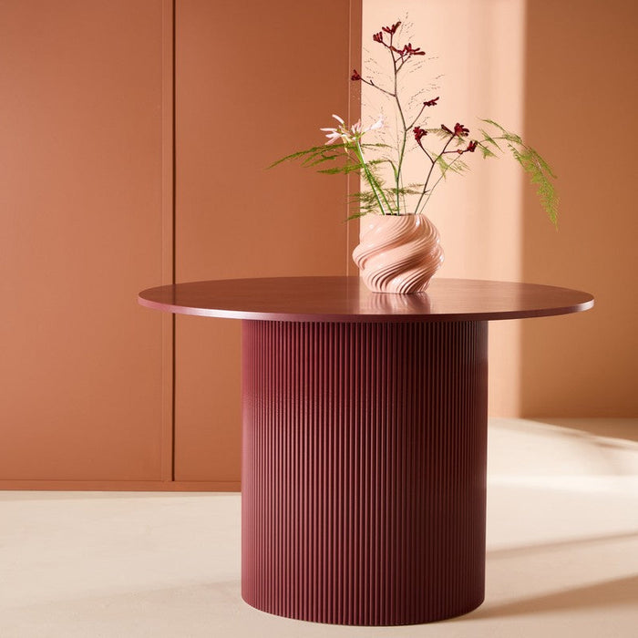 Rebellenclub Graus Eetkamertafel - ¿110 cm - Bordeauxrood