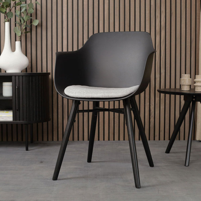 Nolon Nena-Liz Eetkamerstoel Zwart - Lichtgrijs - Zwarte Houten Poten