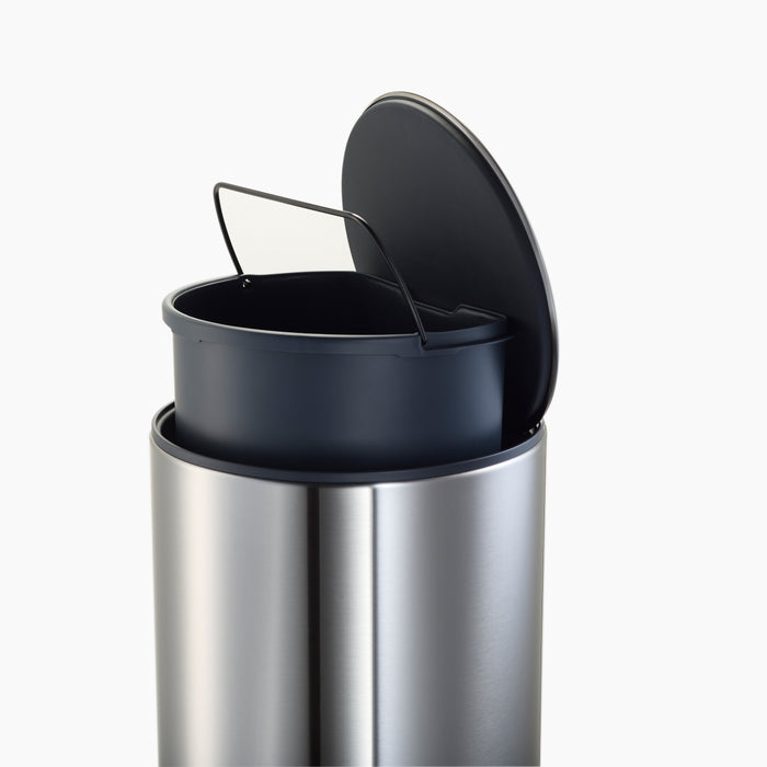 Joseph Joseph Arc Pedaalemmer 10 L - Stainless Steel