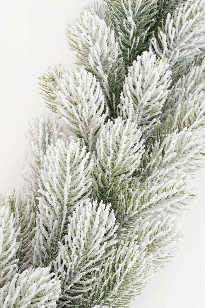 Black Box Trees Nagoya Guirlande - L180 x Ø20 cm - Groen